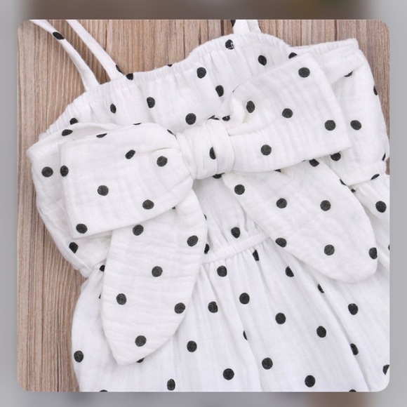 White & Black polka dot Romper & headband set child size 12-18 months - Picture 3 of 10